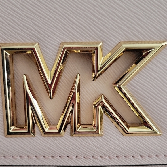 Michael Kors Pink Crossbody Bag - Picture 5 of 8